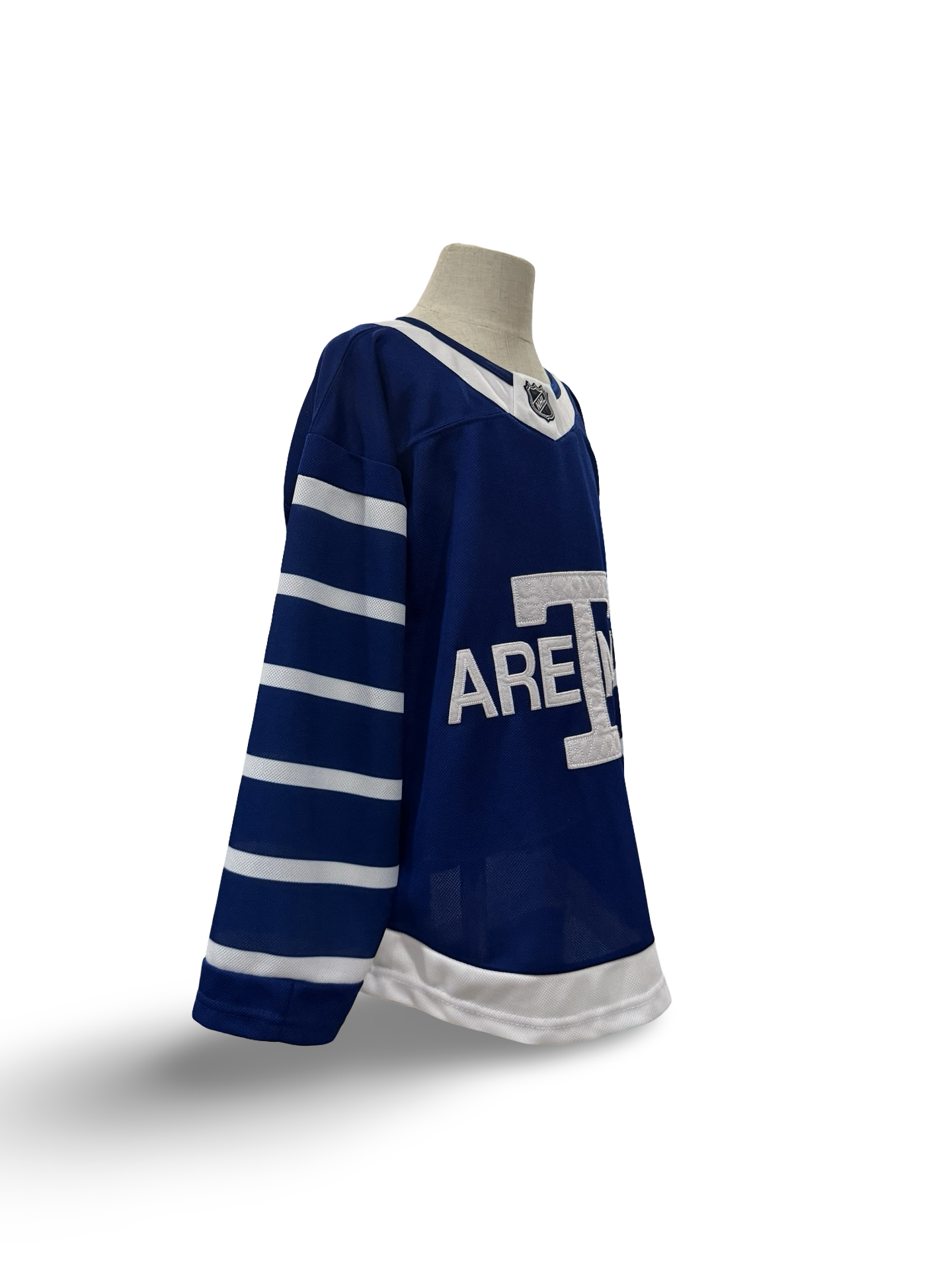 YOUTH NHL Toronto Maple Leafs Arenas Hockey Jersey Size Youth S/M