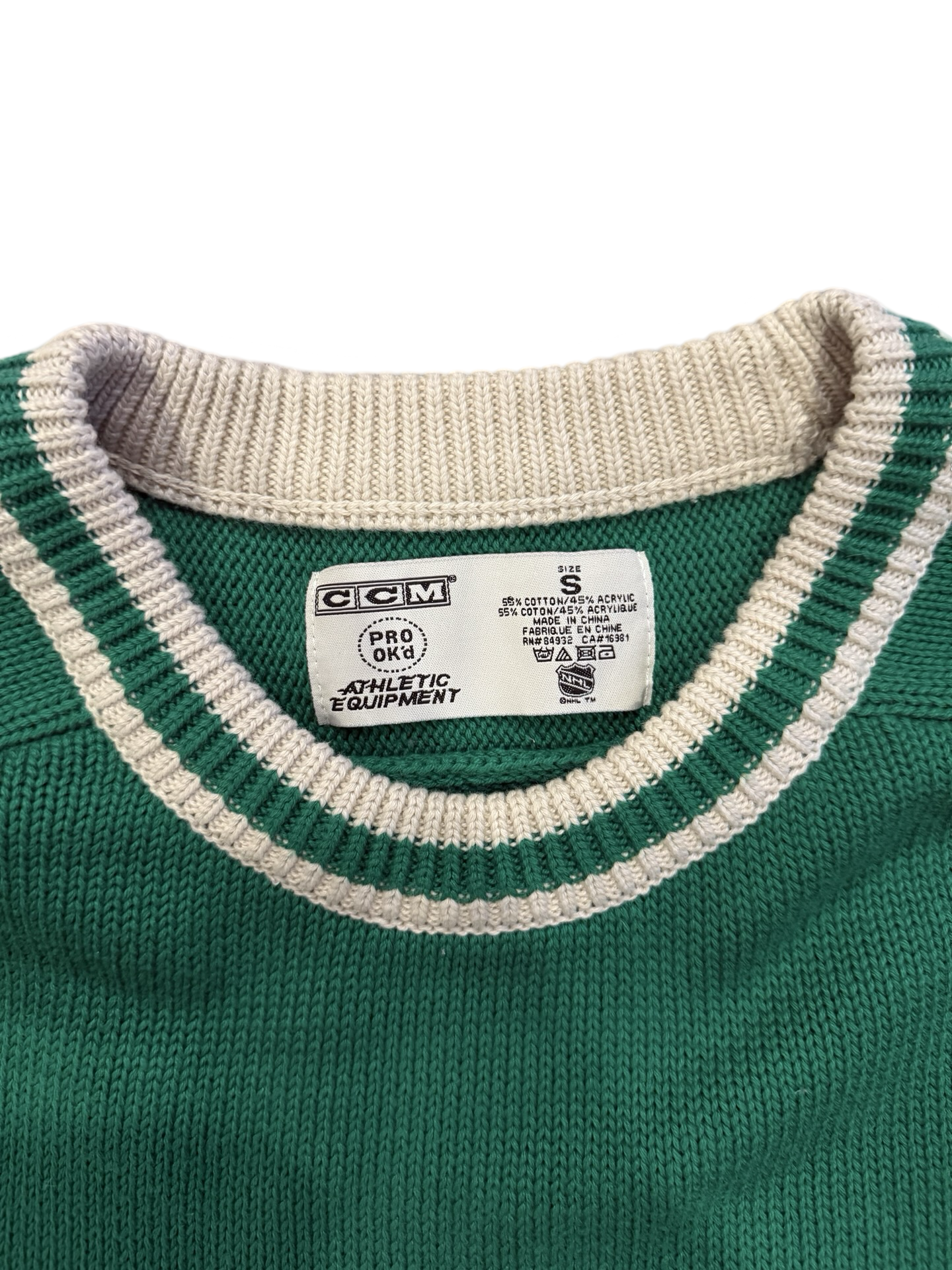 NHL Toronto St Pats Maple Leafs CCM Knit Jersey Classic Sweater Size S