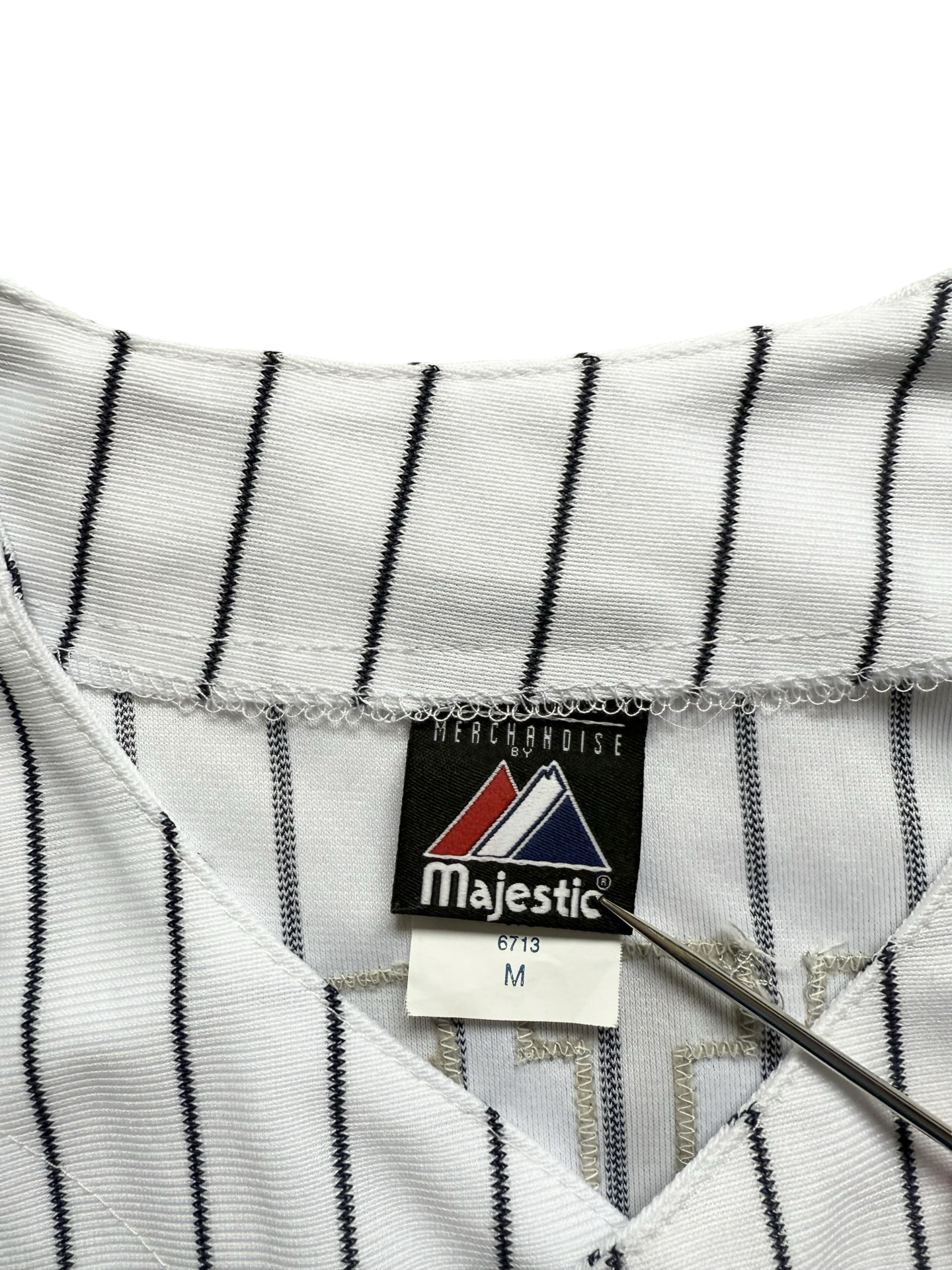 MLB Derek Jeter 2 New York Yankees Majestic 3000 Career Hits Platinum Edition Baseball Jersey Size M