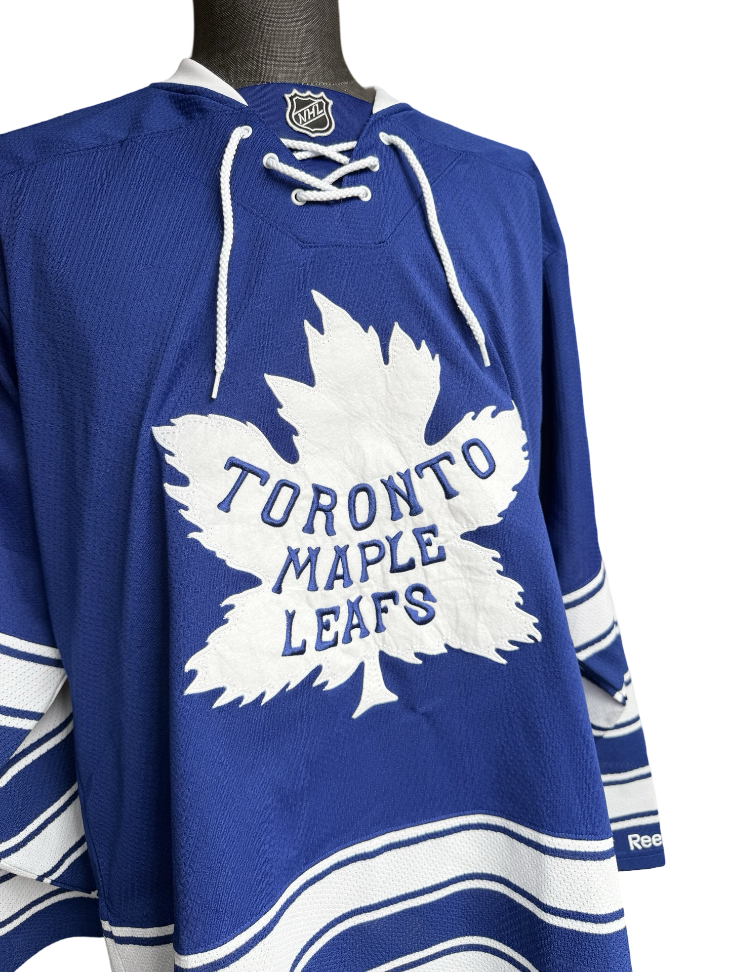 NHL Toronto Maple Leafs 2014 Winter Classic Reebok Hockey Jersey Size L